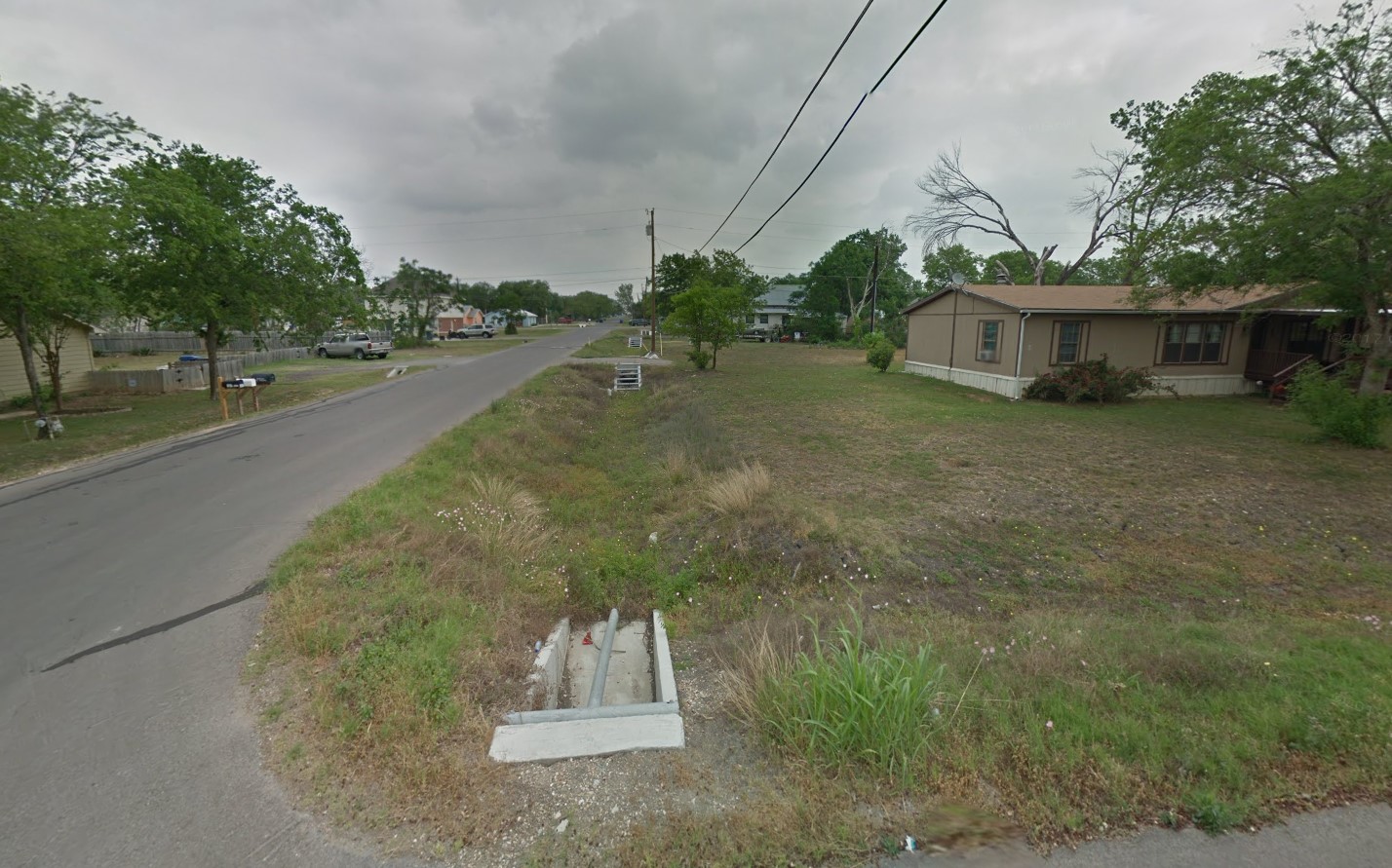 N Caldwell St, Manor